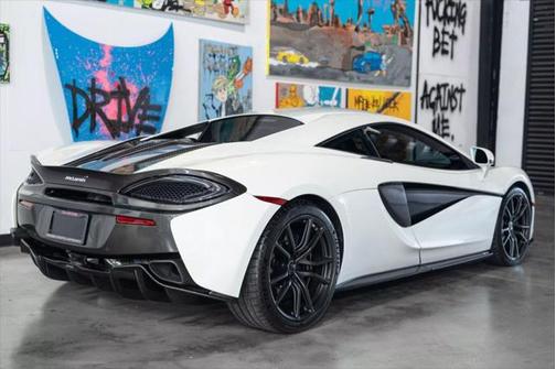 2017 McLaren 570S Coupe 2D