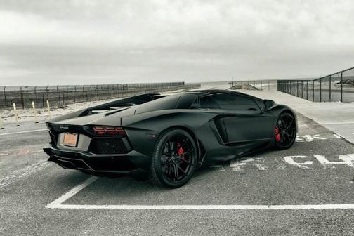 2014 Lamborghini Aventador LP700-4