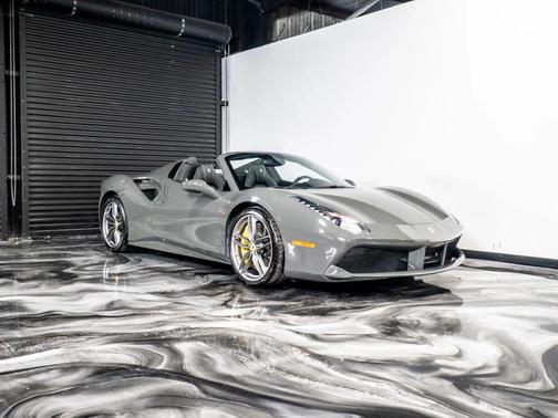 2018 Ferrari 488 Spider Base