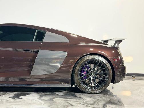 2017 Audi R8 5.2 V10 plus