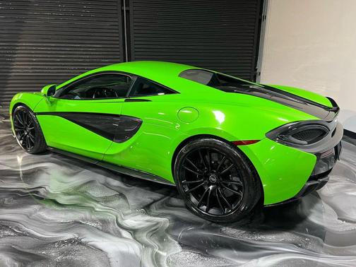 2016 McLaren 570S Coupe 2D
