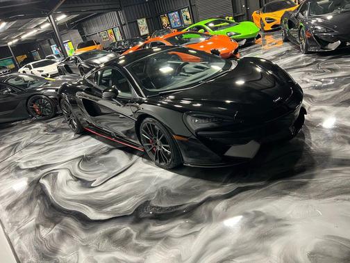 2017 McLaren 570S Coupe 2D