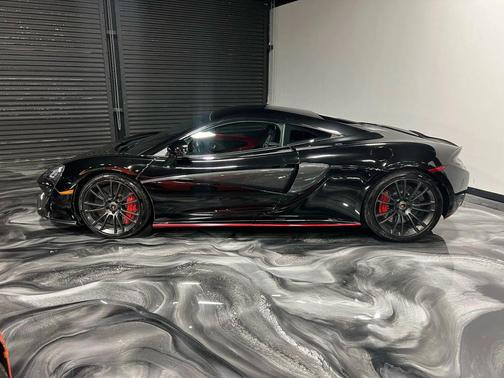 2017 McLaren 570S Coupe 2D