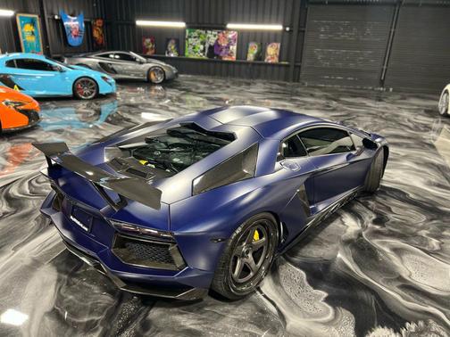 2013 Lamborghini Aventador LP700-4