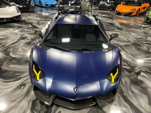 2013 Lamborghini Aventador LP700-4