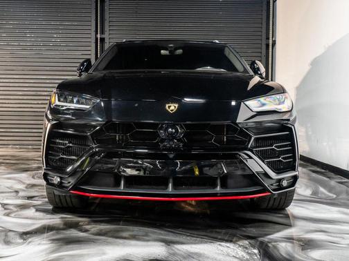 2020 Lamborghini Urus Sport Utility 4D