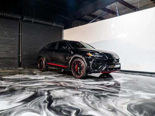 2020 Lamborghini Urus Sport Utility 4D