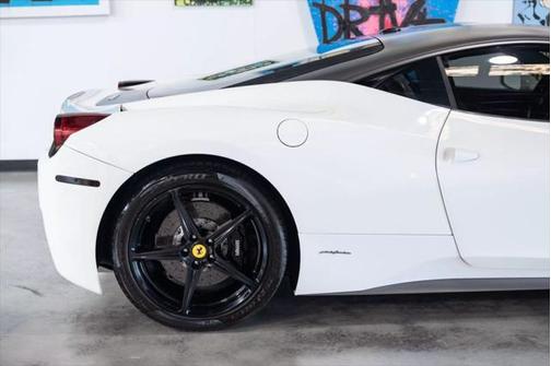 2010 Ferrari 458 Italia Base