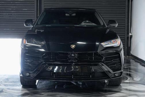 2019 Lamborghini Urus Sport Utility 4D