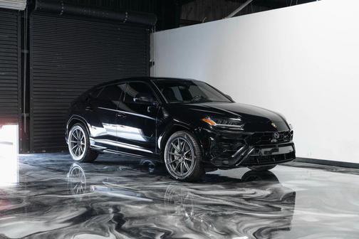 2019 Lamborghini Urus Sport Utility 4D