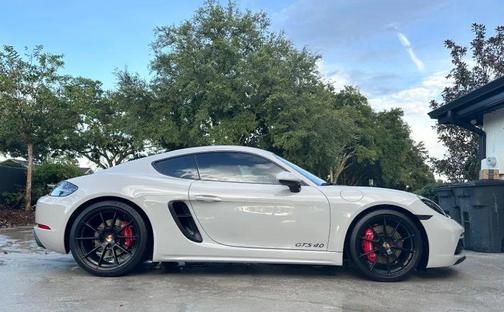 2024 Porsche 718 Cayman GTS 4.0