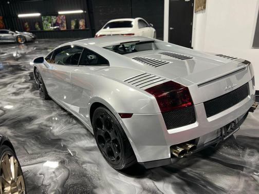2004 Lamborghini Gallardo Coupe