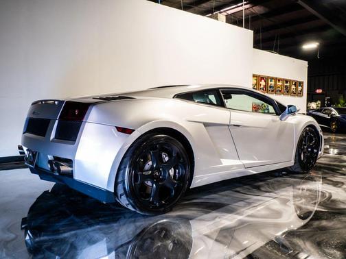 2004 Lamborghini Gallardo Coupe