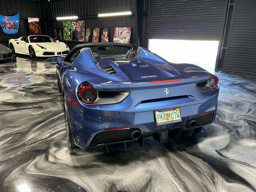 2017 Ferrari 488 Spider Base