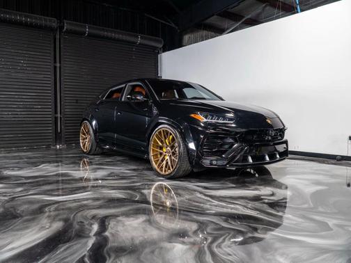 2020 Lamborghini Urus Sport Utility 4D