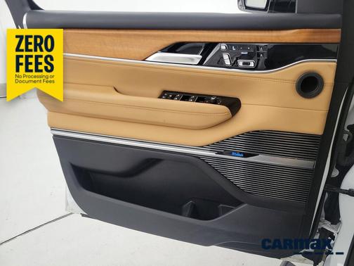 White 2022 Jeep Grand Wagoneer Series III