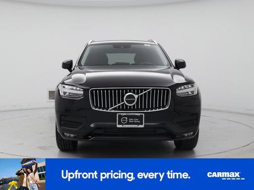 2020 Volvo XC90 T6 Momentum