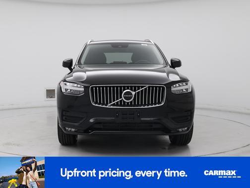 2020 Volvo XC90 T6 Momentum