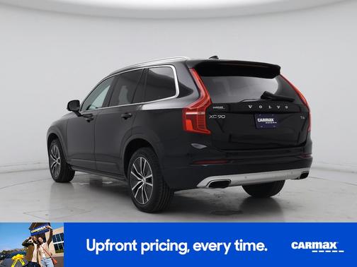2020 Volvo XC90 T6 Momentum