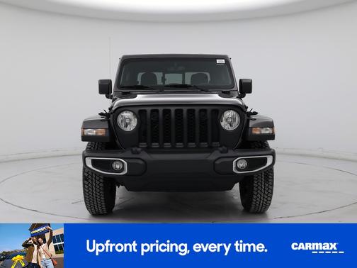 2022 Jeep Gladiator Sport S