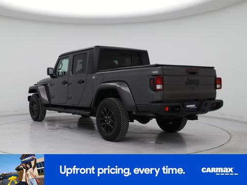 2022 Jeep Gladiator Sport S