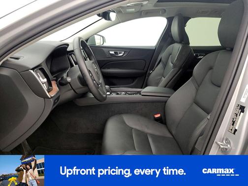 2025 Volvo V60 Cross Country B5 Plus