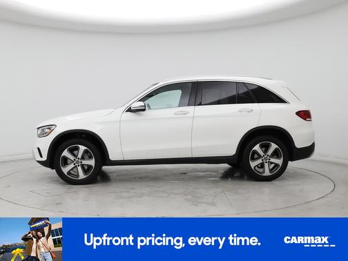 White 2022 Mercedes-Benz GLC 300