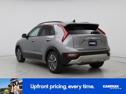 Gray 2023 Kia Niro SX Touring