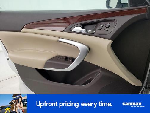 2017 Buick Regal Premium 2