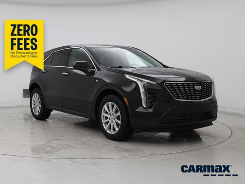 Black 2022 Cadillac XT4 Luxury