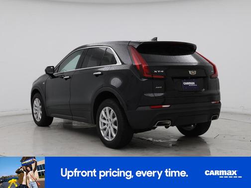 Black 2022 Cadillac XT4 Luxury