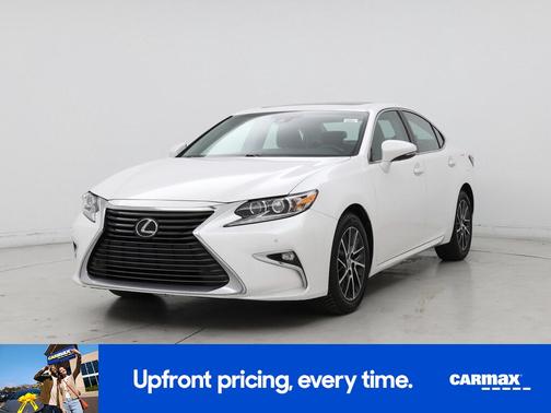White 2017 Lexus ES 350
