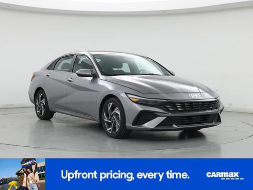 Silver 2025 Hyundai ELANTRA SEL Convenience