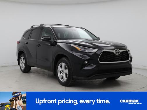 Black 2022 Toyota Highlander LE
