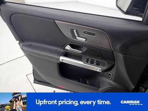 2022 Mercedes-Benz GLB 250