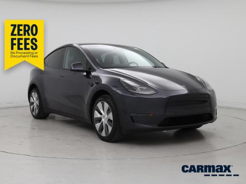Gray 2024 Tesla Model Y Long Range