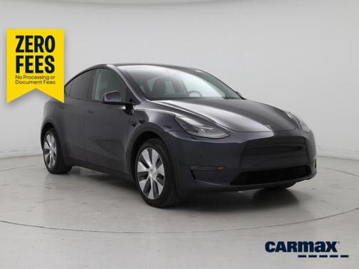 Gray 2024 Tesla Model Y Long Range