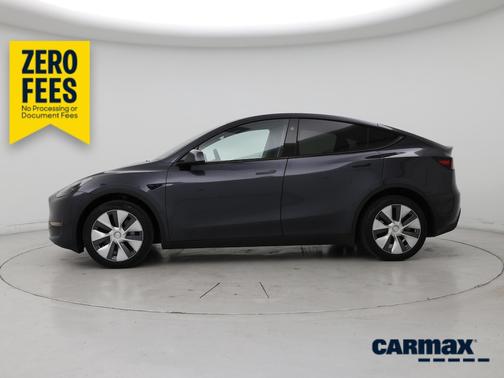 Gray 2024 Tesla Model Y Long Range