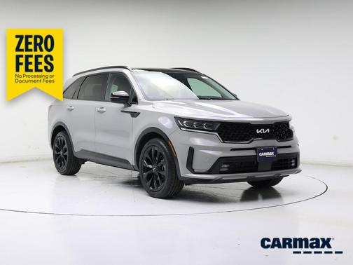 Gray 2023 Kia Sorento SX