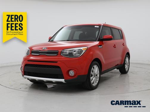 Red 2018 Kia Soul +