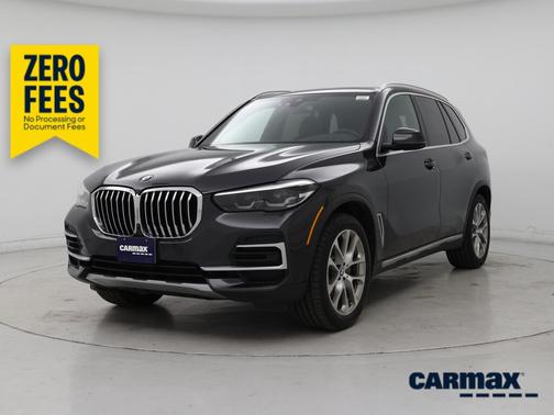 Black 2022 BMW X5 xDrive40i