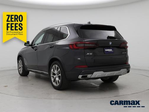Black 2022 BMW X5 xDrive40i