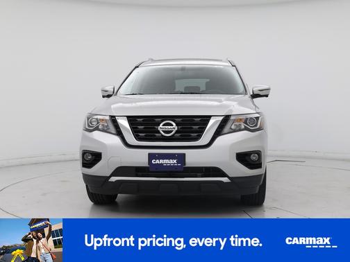 2017 Nissan Pathfinder Platinum
