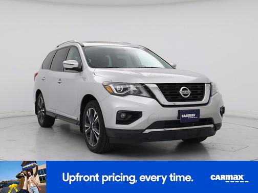 2017 Nissan Pathfinder Platinum