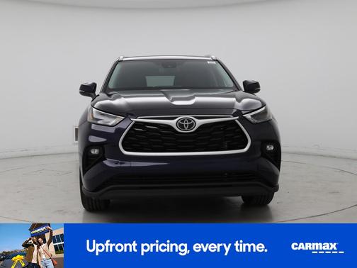 Blue 2022 Toyota Highlander XLE