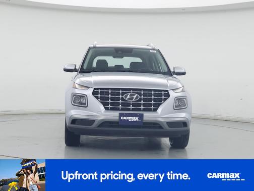 2022 Hyundai VENUE SEL