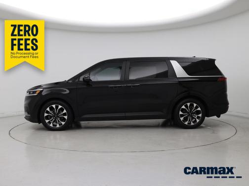 Black 2022 Kia Carnival EX
