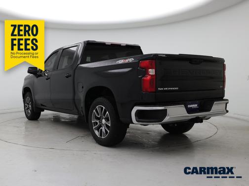 Black 2022 Chevrolet Silverado 1500 LT