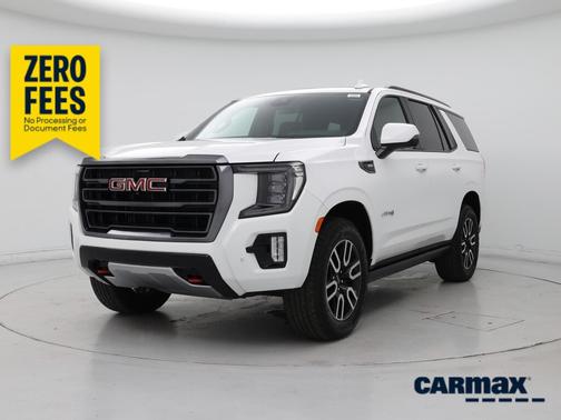 White 2024 GMC Yukon AT4