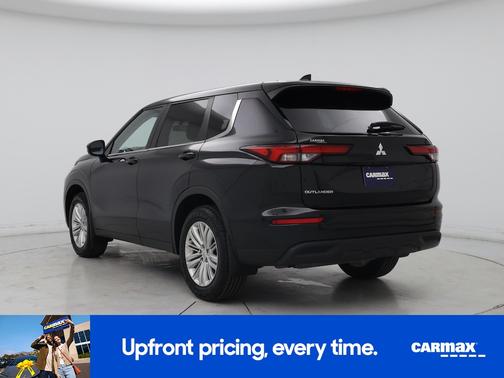 2023 Mitsubishi Outlander ES